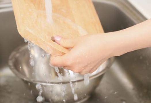 clean cutting board